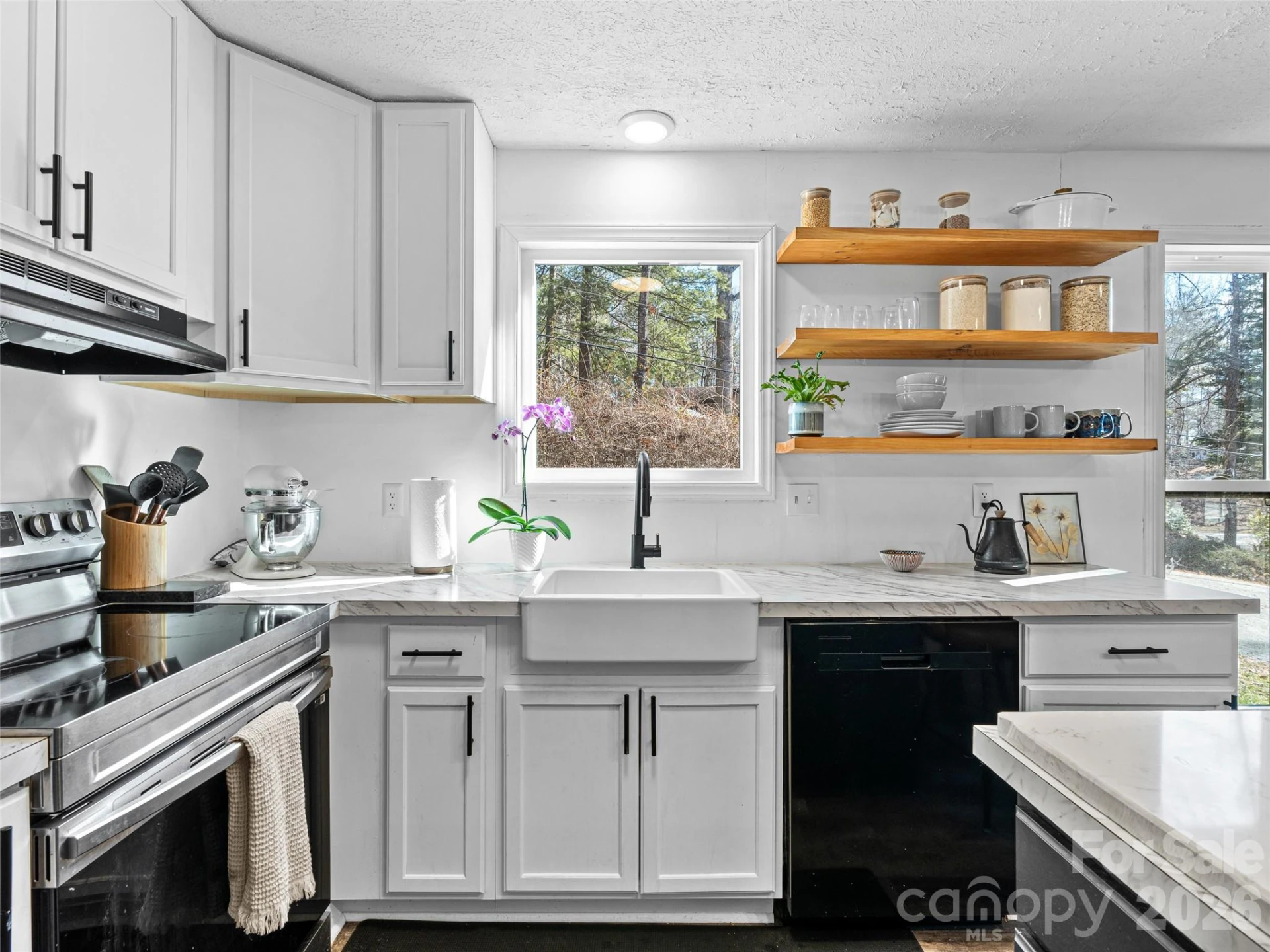 1 Thornwood Lane - Photo 5