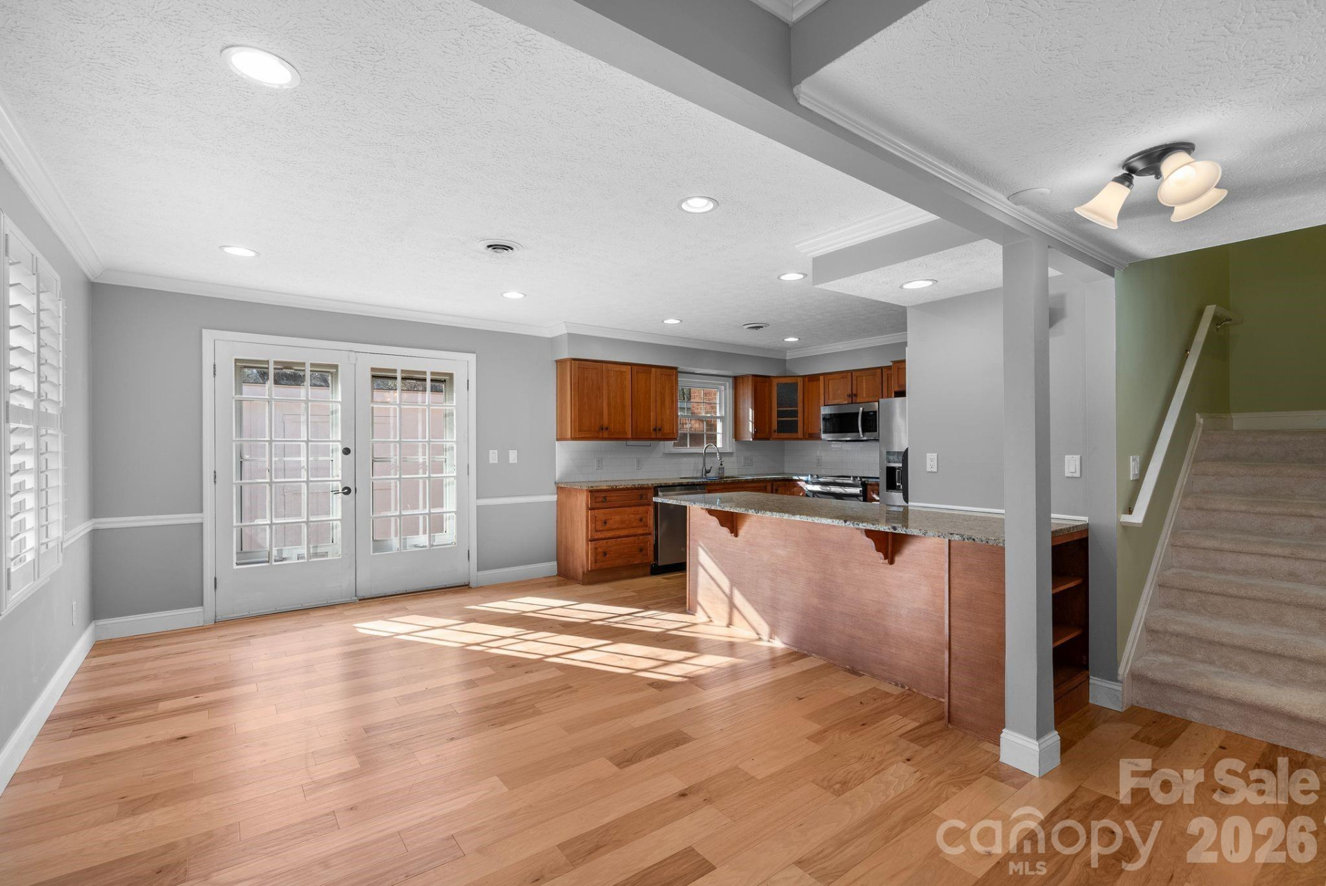 1411 Kensington Road - Photo 8