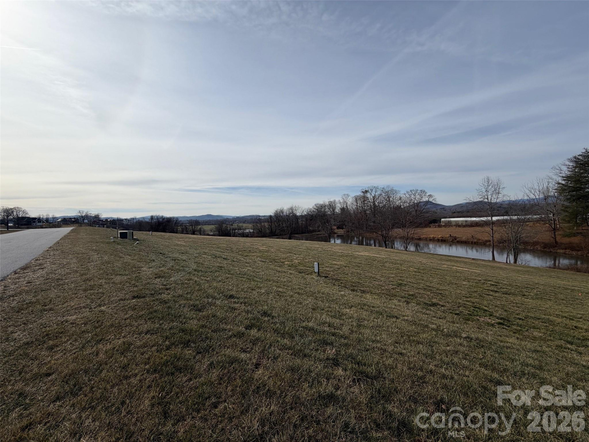 0000 Majestic Ridge Road - Photo 9