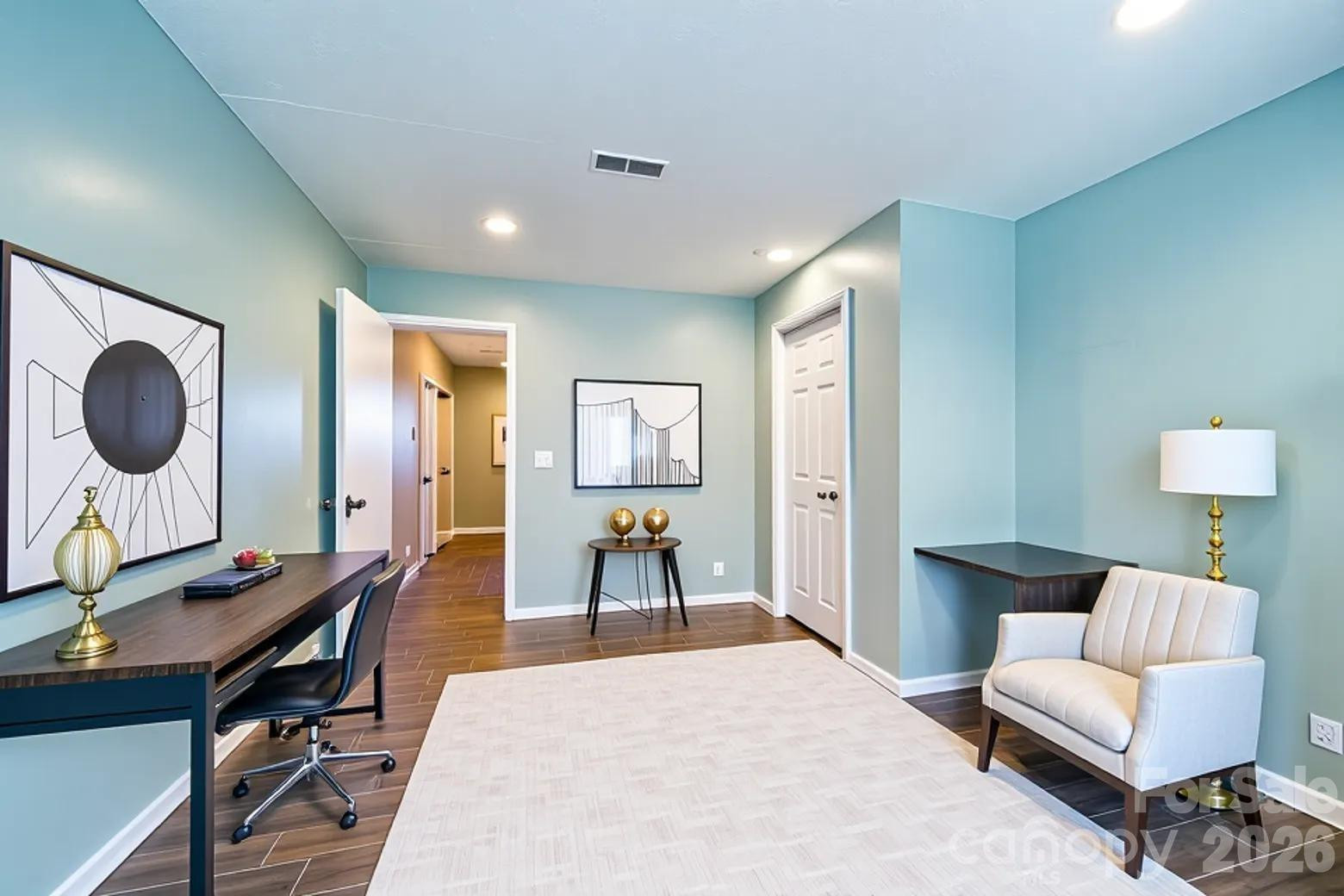 39 Pershing Road - Photo 30