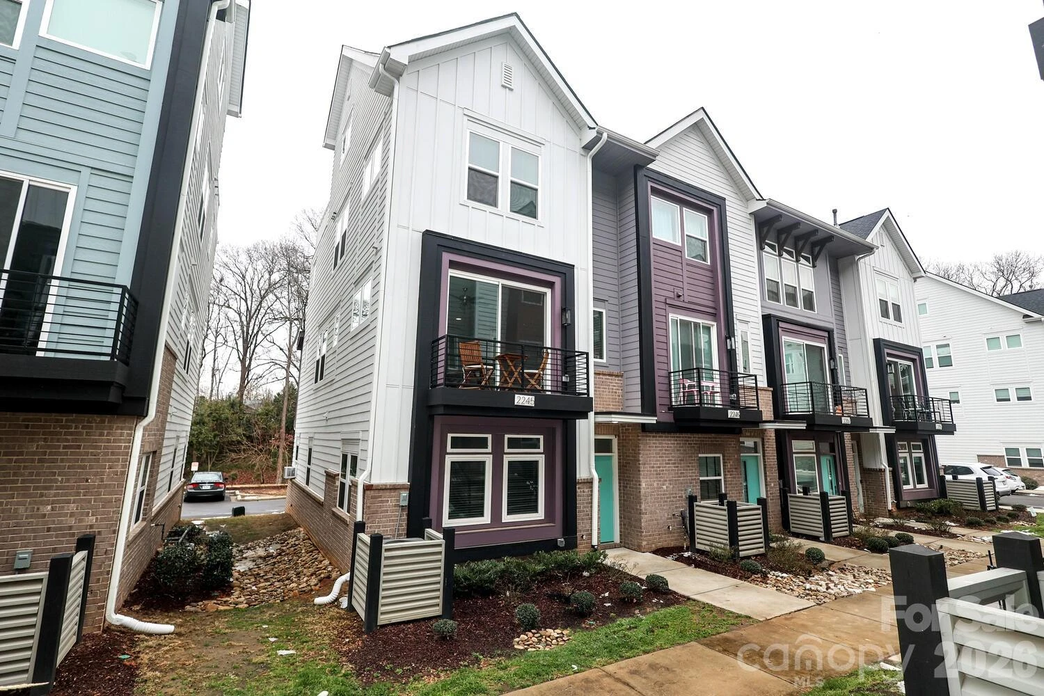 2245 Electric Lane