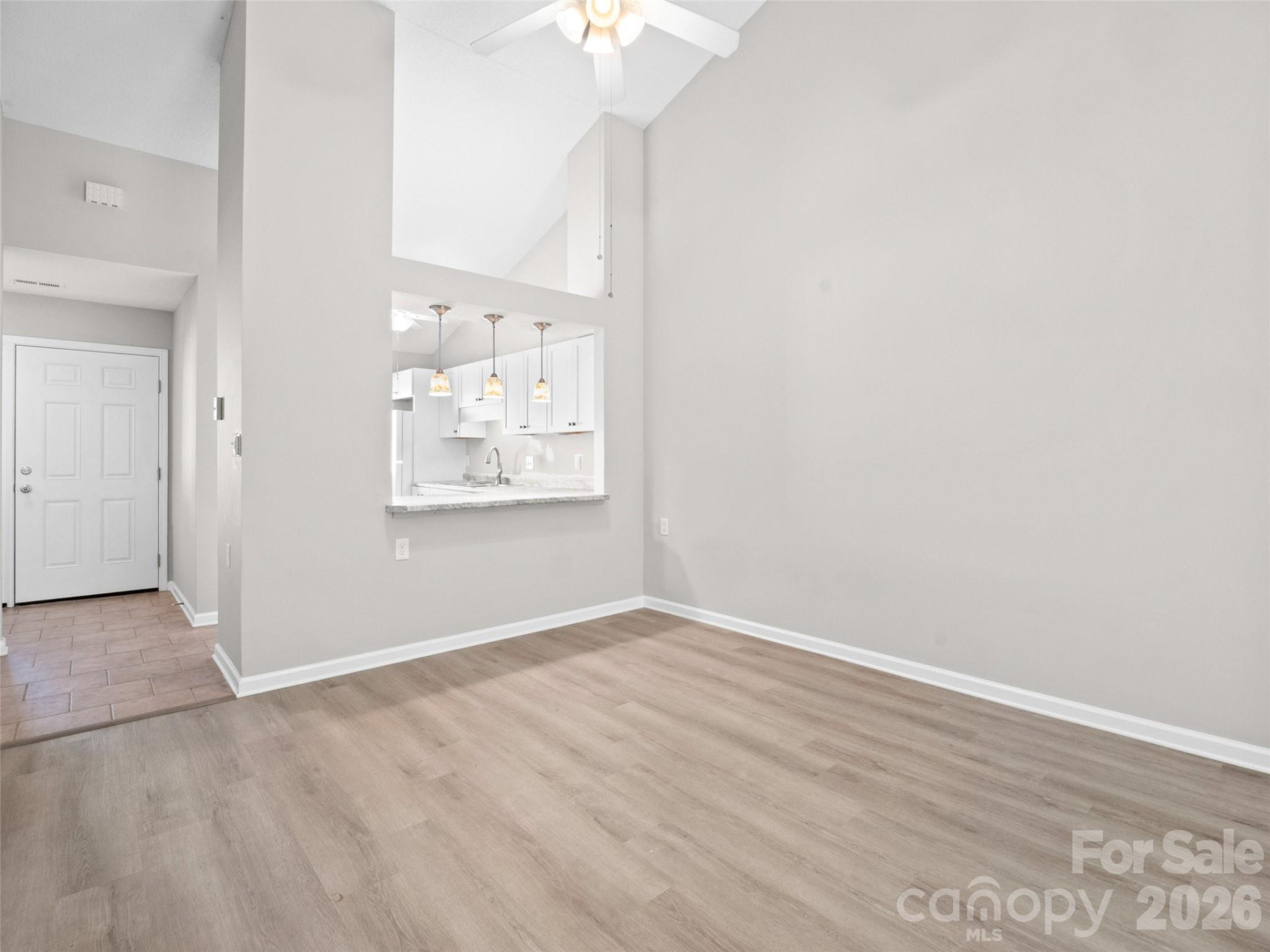 102 Llama Way - Photo 8