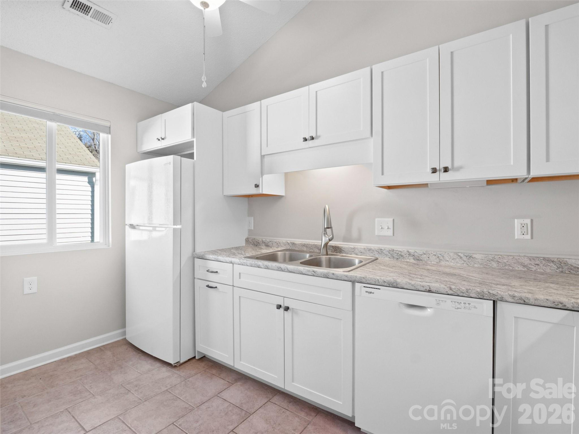 102 Llama Way - Photo 10