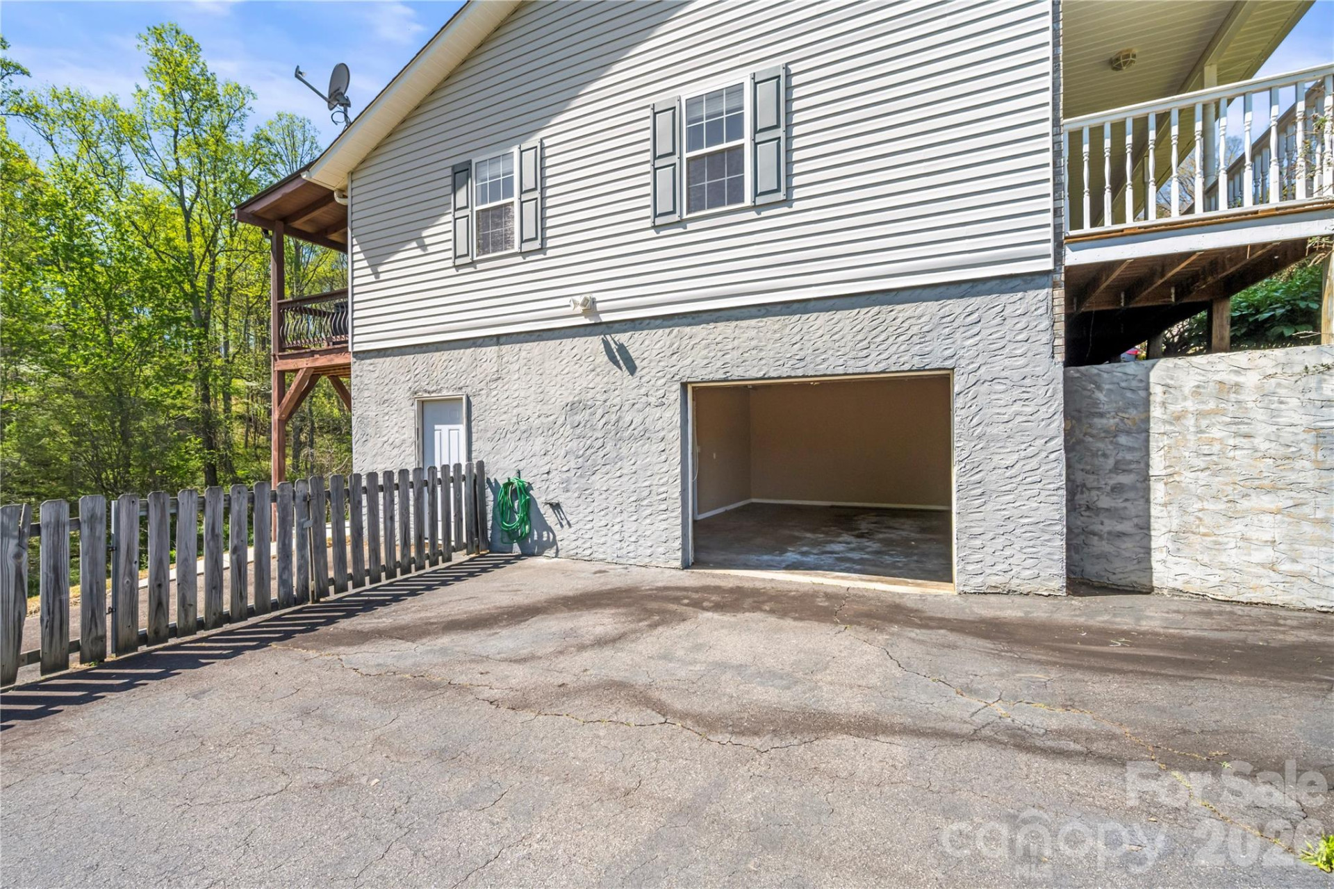 335 Hemlock Spring Trail - Photo 23