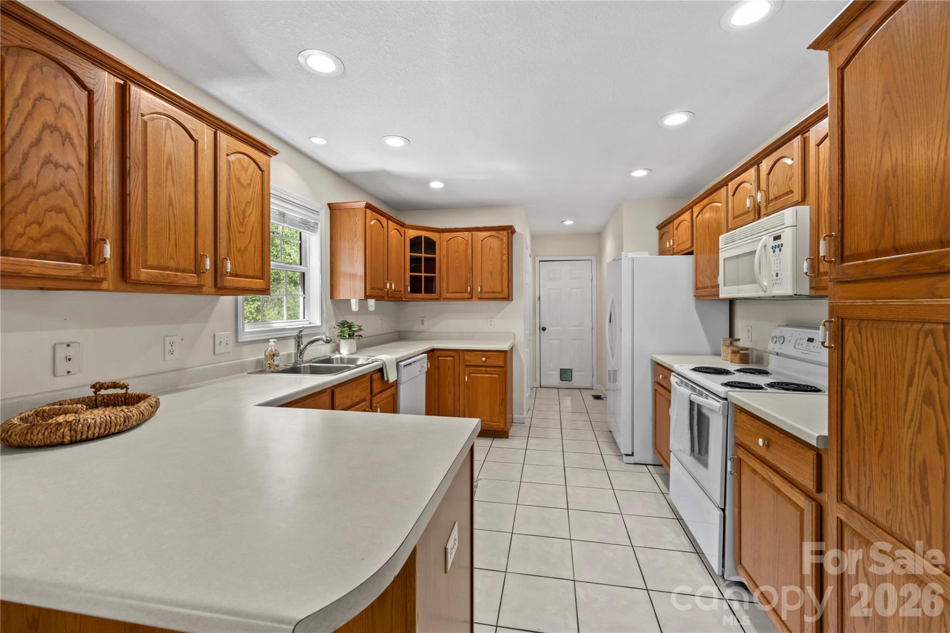 335 Hemlock Spring Trail - Photo 8