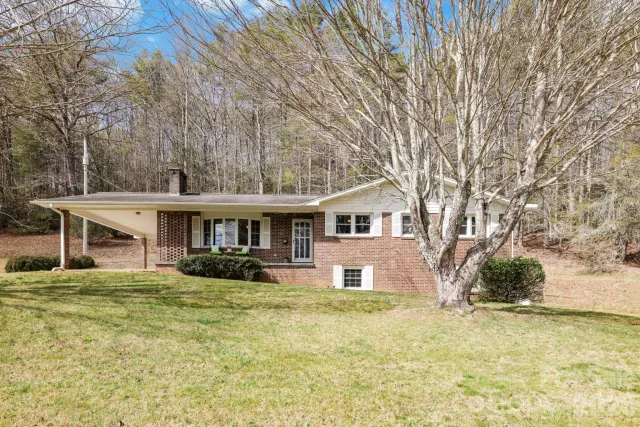 93 Lusitano Drive