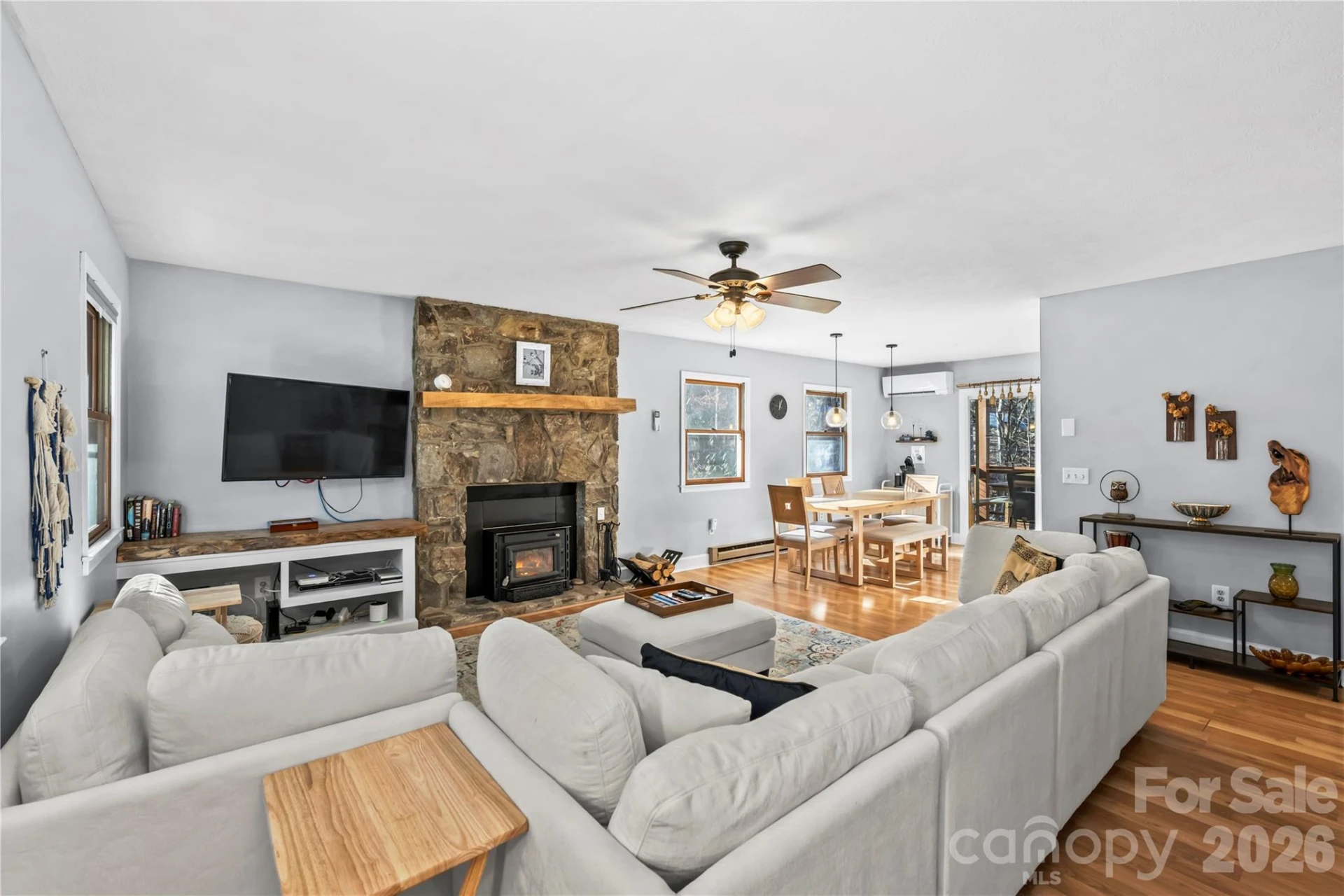 52 Treanors Place - Photo 5