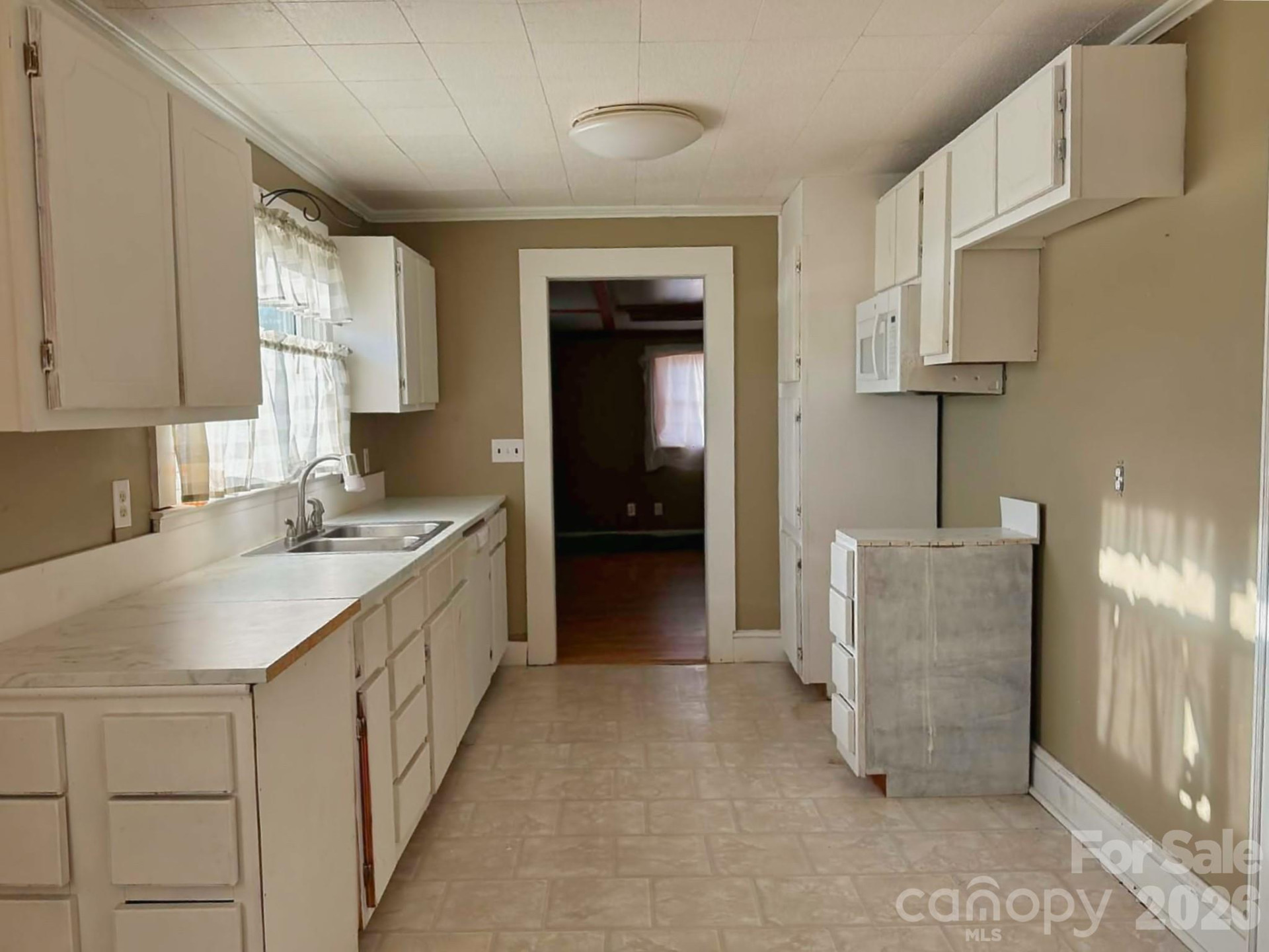 1677 US 221A Highway - Photo 6