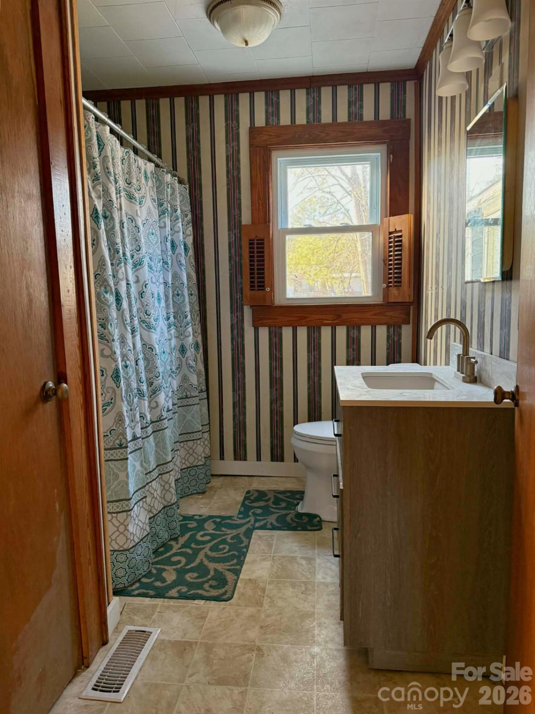 1677 US 221A Highway - Photo 10