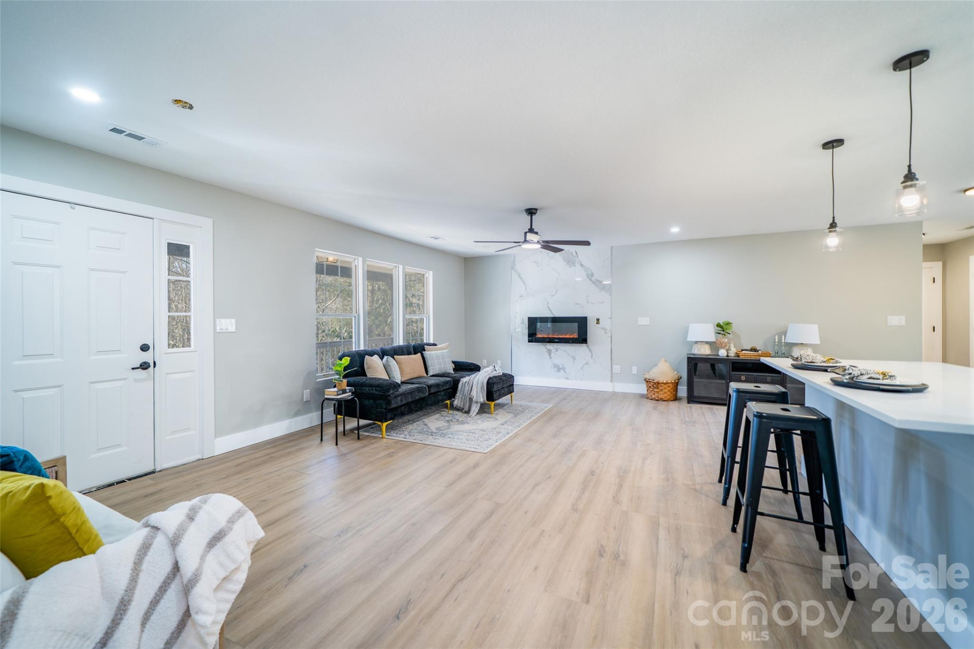 11 Twin Lakes Drive - Photo 3