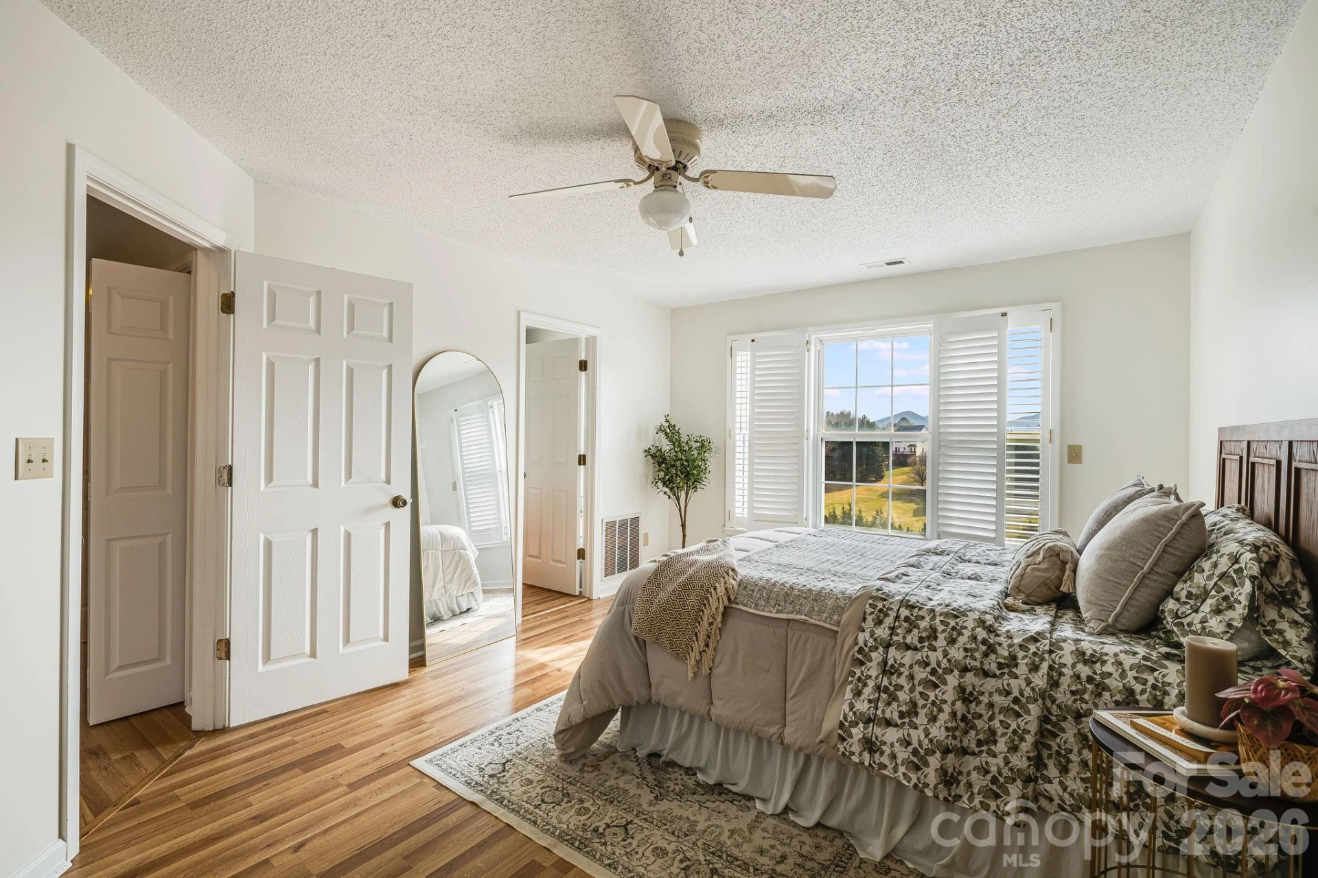 26 Golden Lane - Photo 20