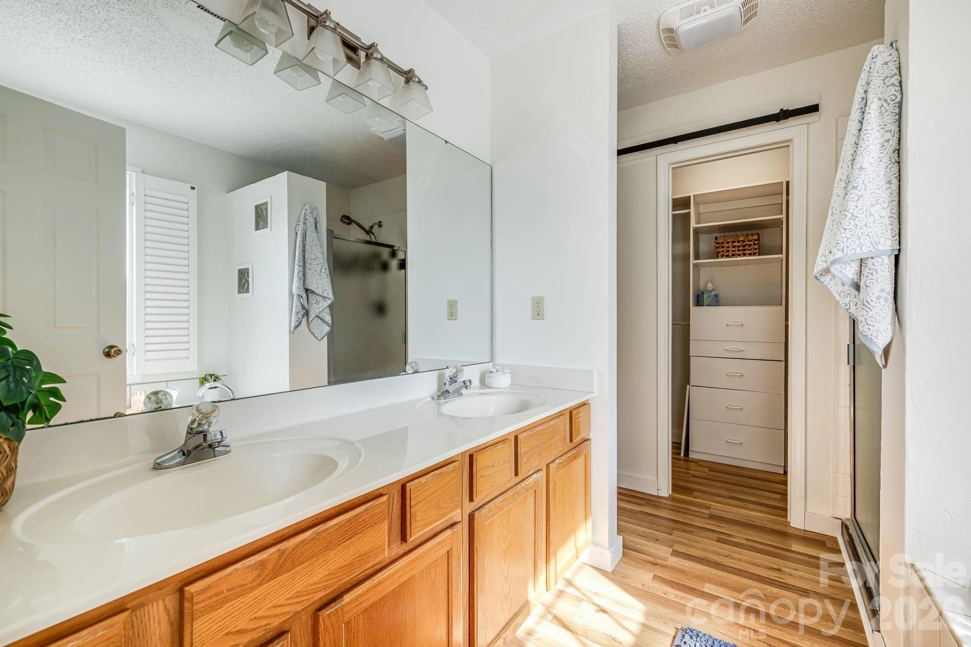 26 Golden Lane - Photo 23