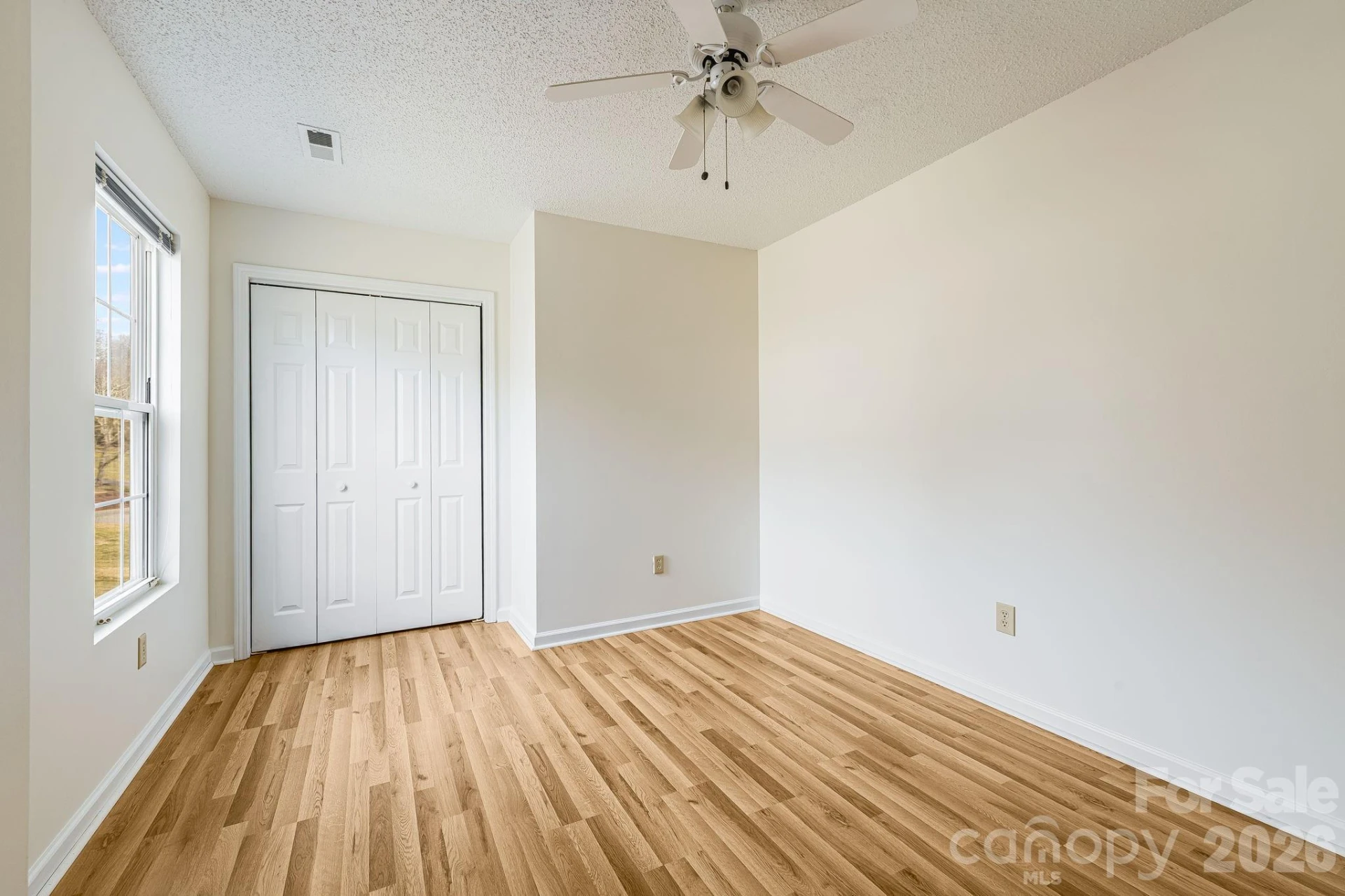 26 Golden Lane - Photo 30