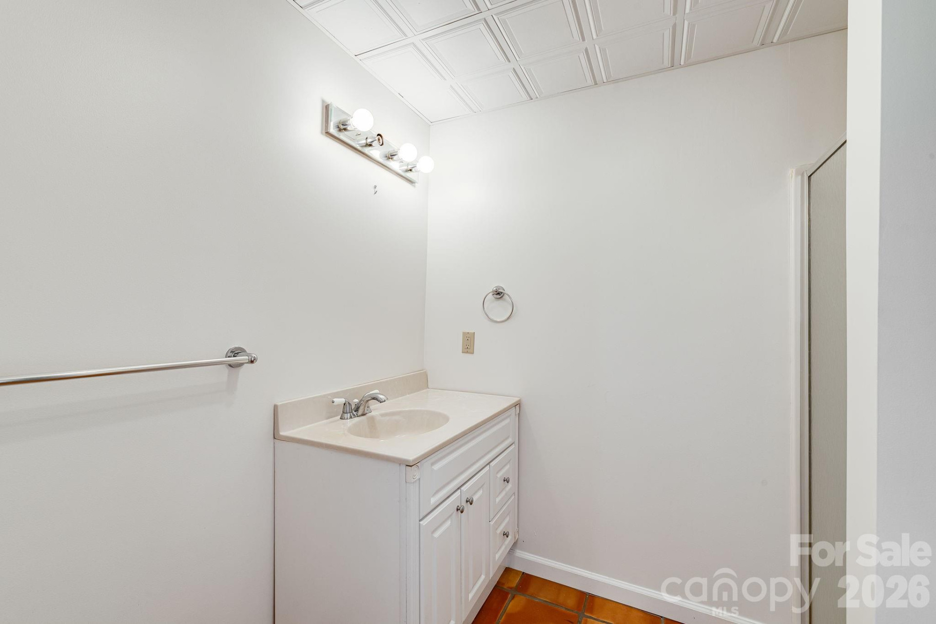 26 Golden Lane - Photo 33