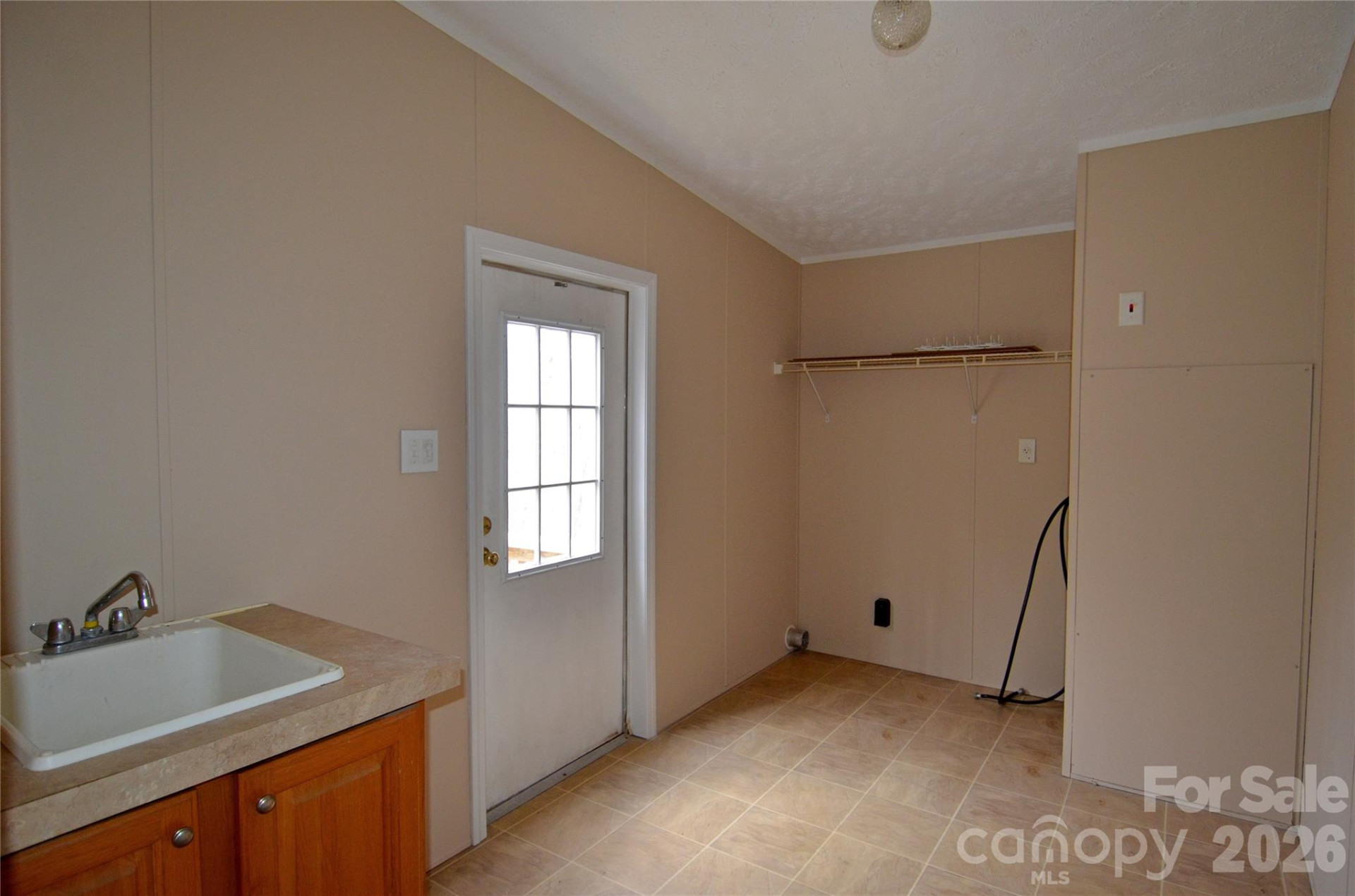 73 Walton Place Drive - Photo 14