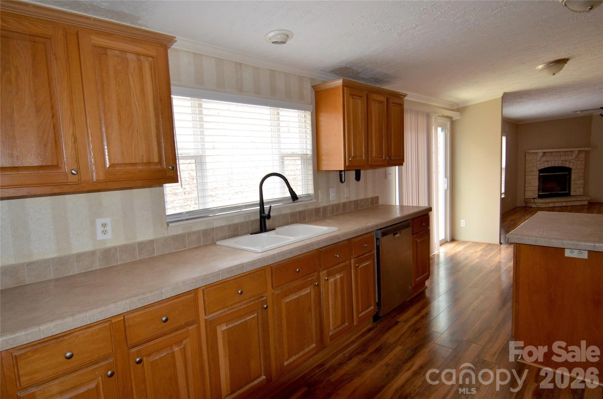 73 Walton Place Drive - Photo 10