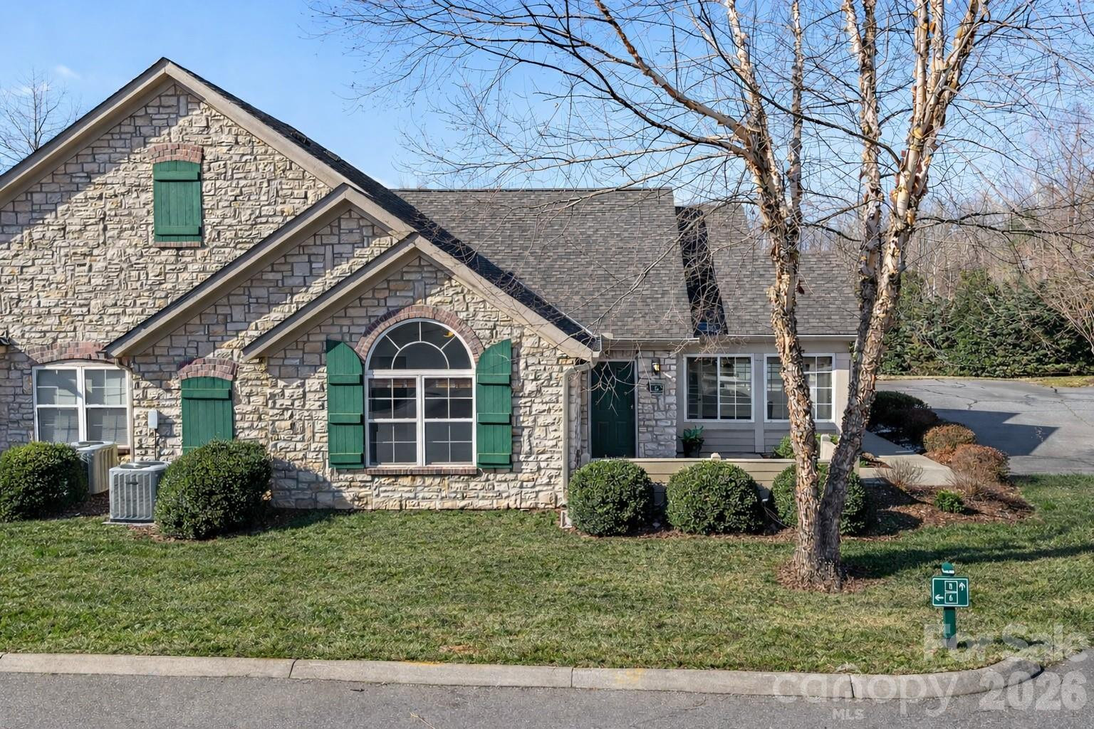 6 Mountain Meadow Circle - Photo 2