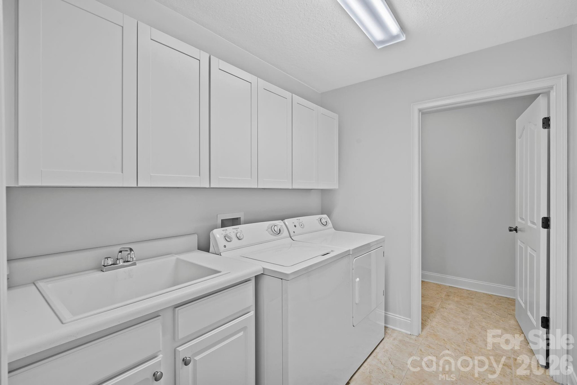 6 Mountain Meadow Circle - Photo 15