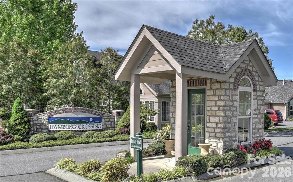 6 Mountain Meadow Circle - Photo 32