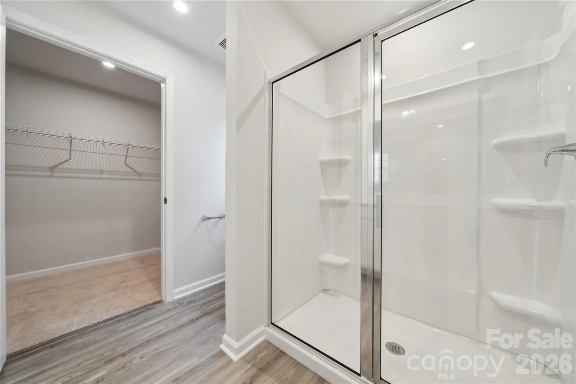 1489 Ardmore Drive - Photo 3