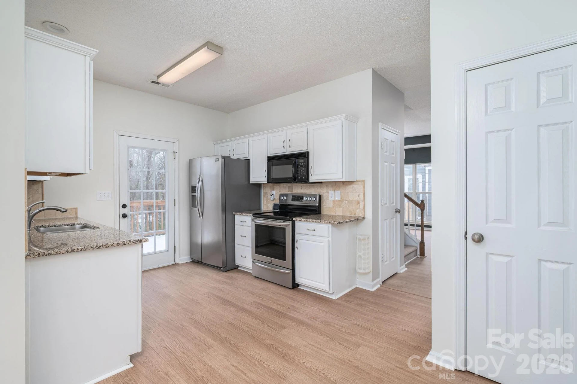 2816 Robyns Glen Drive - Photo 14