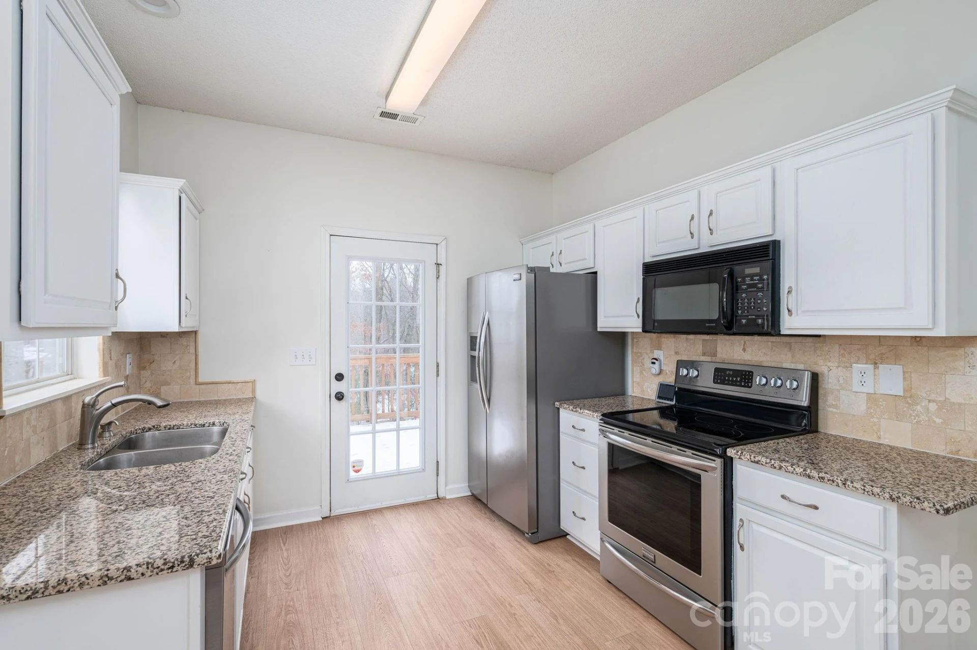 2816 Robyns Glen Drive - Photo 15