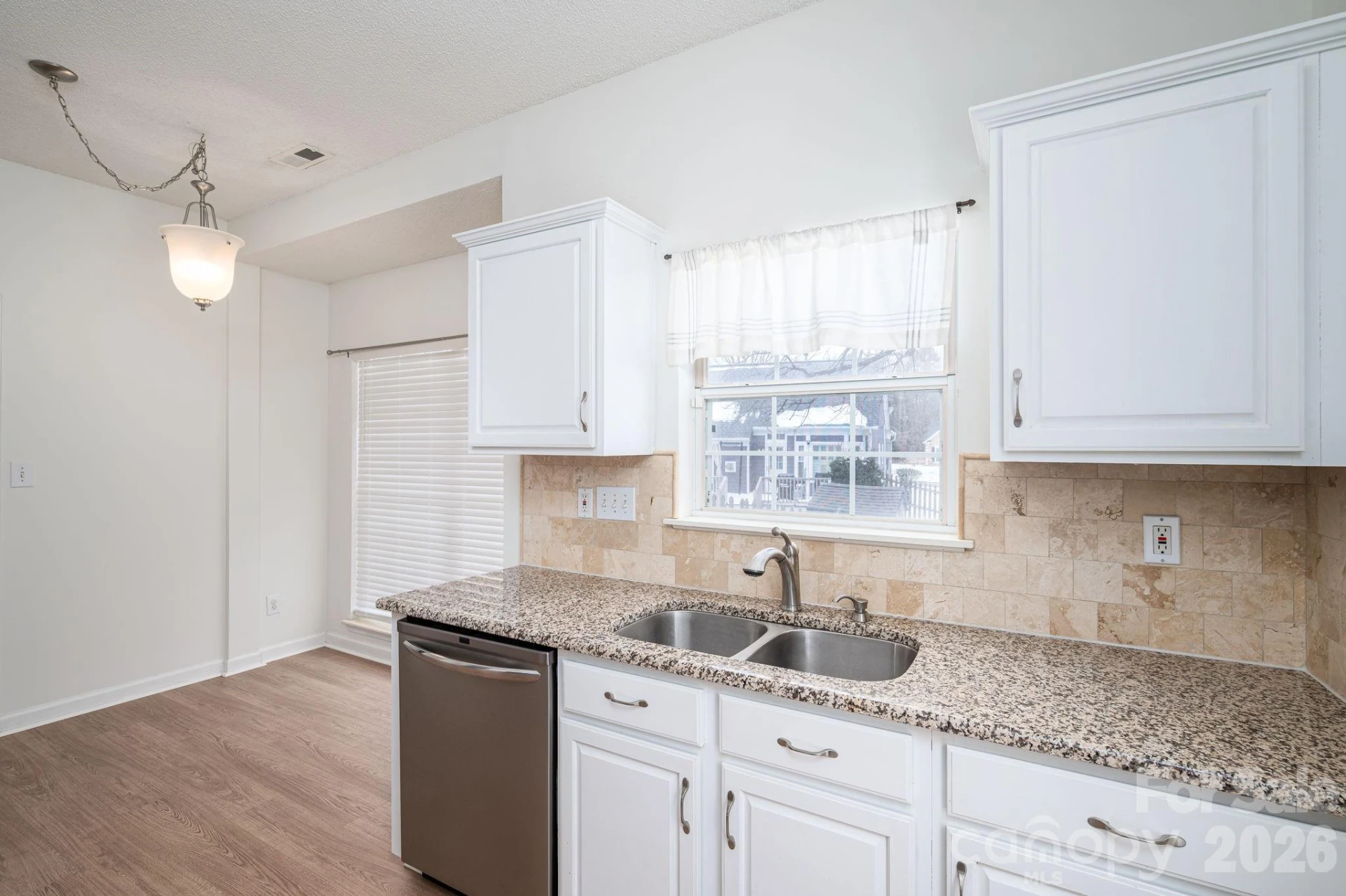 2816 Robyns Glen Drive - Photo 17