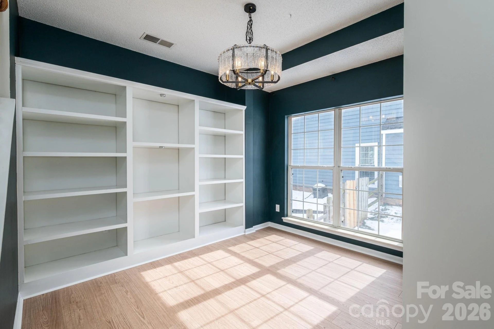 2816 Robyns Glen Drive - Photo 9