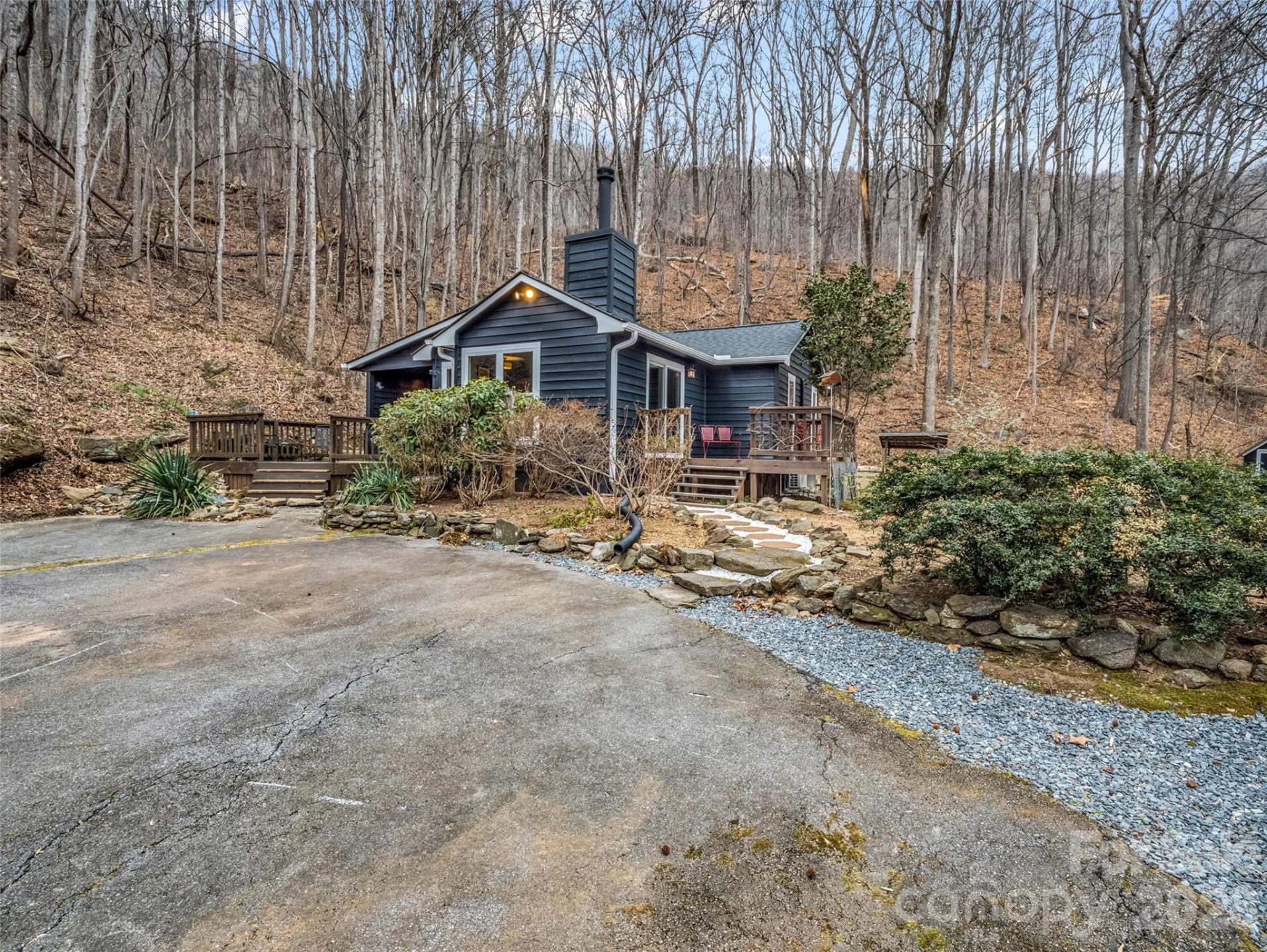 1586 Skyuka Mountain Road - Photo 46
