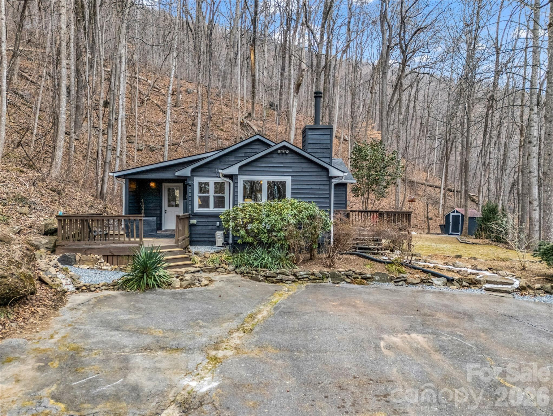 1586 Skyuka Mountain Road - Photo 40