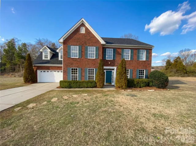 138 Woodside Village Drive