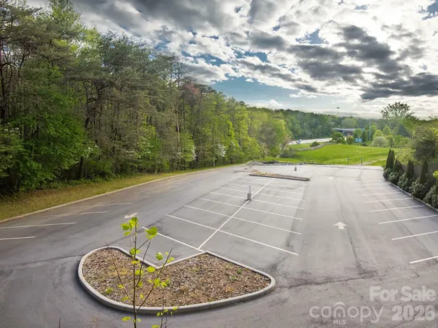 303 Gashes Creek Road