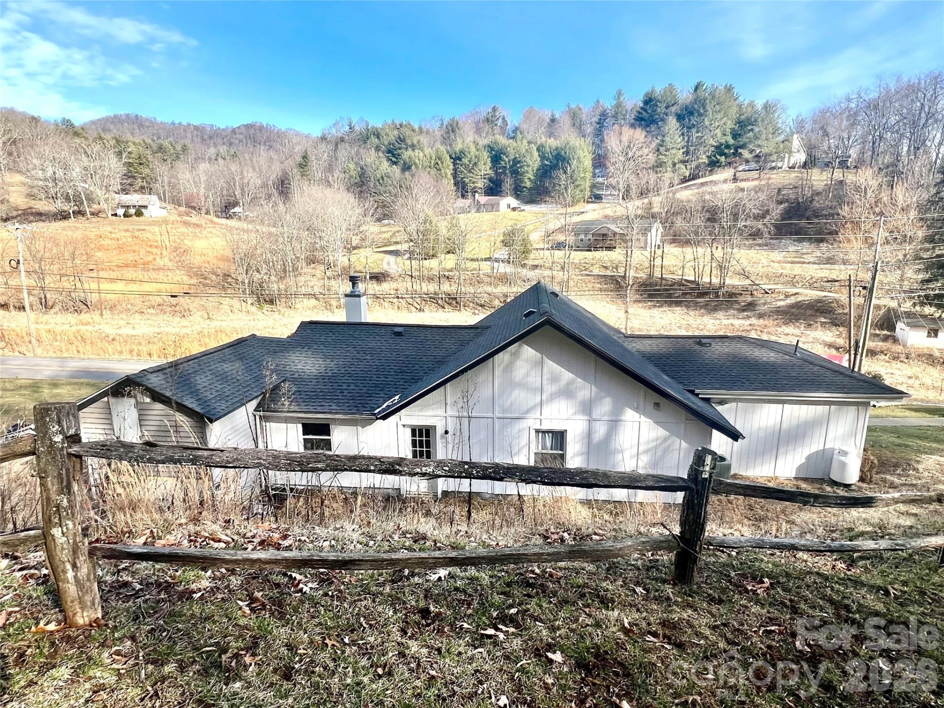 1029 Jacks Creek Road - Photo 5