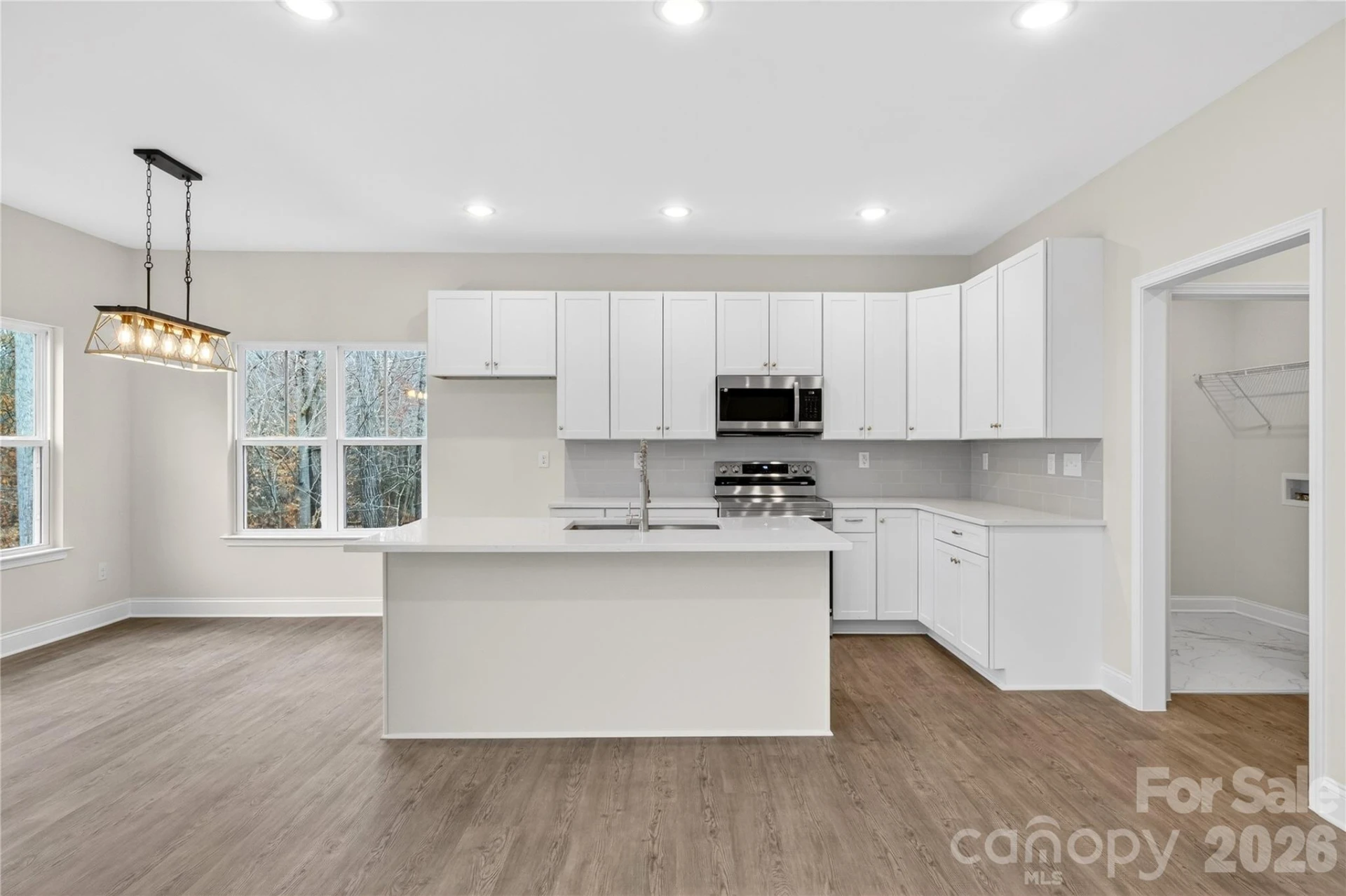 229 Shenandoah Loop - Photo 32
