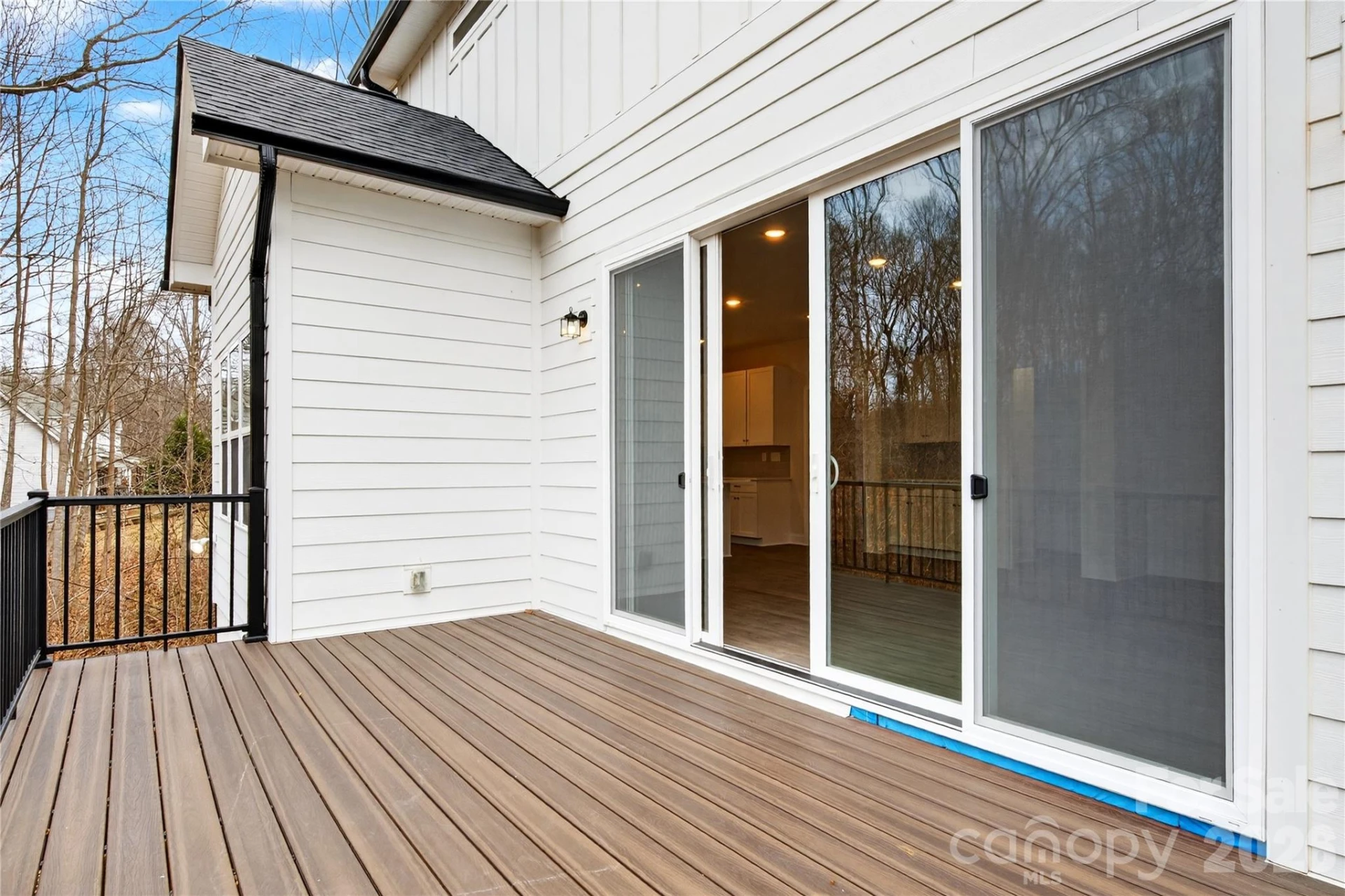 229 Shenandoah Loop - Photo 10