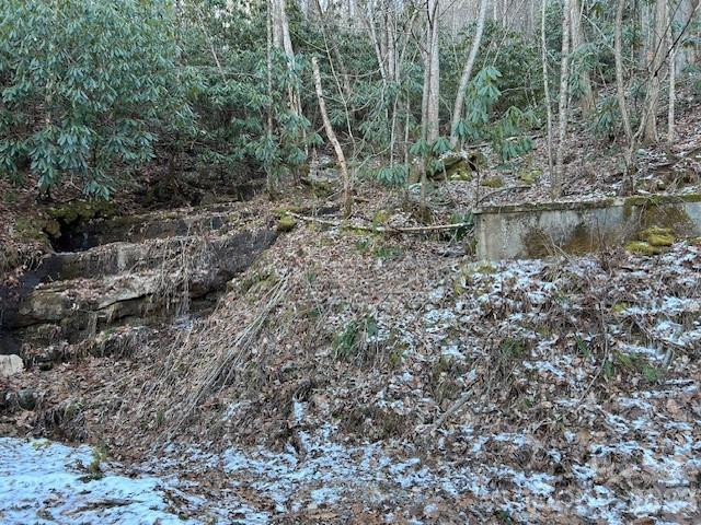 621 Round Top Road - Photo 2