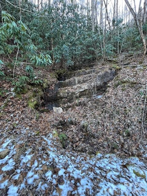 621 Round Top Road - Photo 3