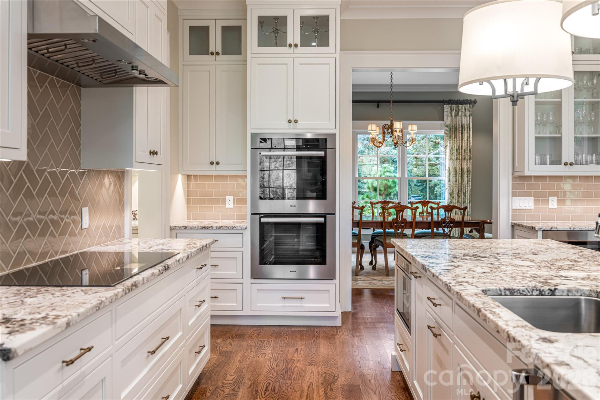 402 Vanderbilt Road - Photo 15