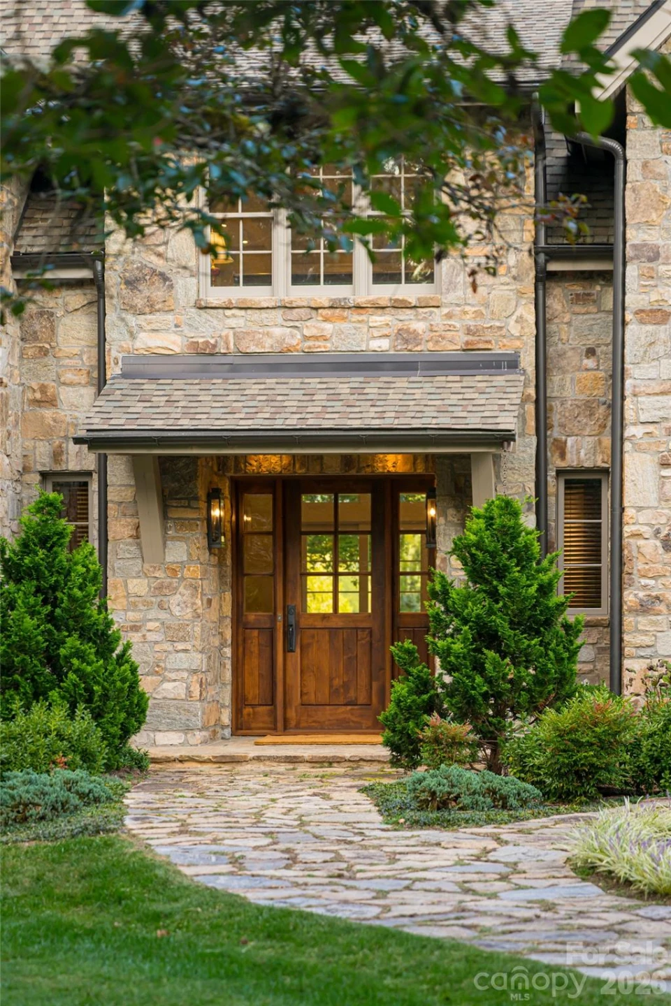 402 Vanderbilt Road - Photo 4
