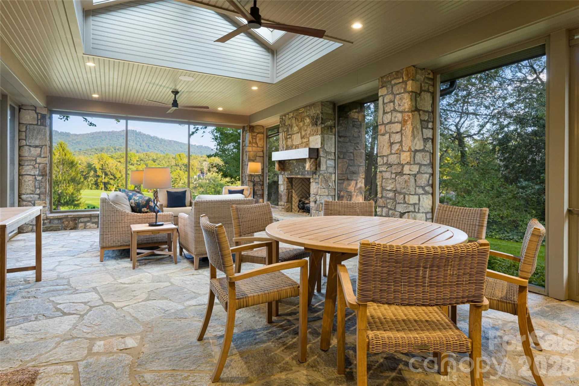 402 Vanderbilt Road - Photo 34