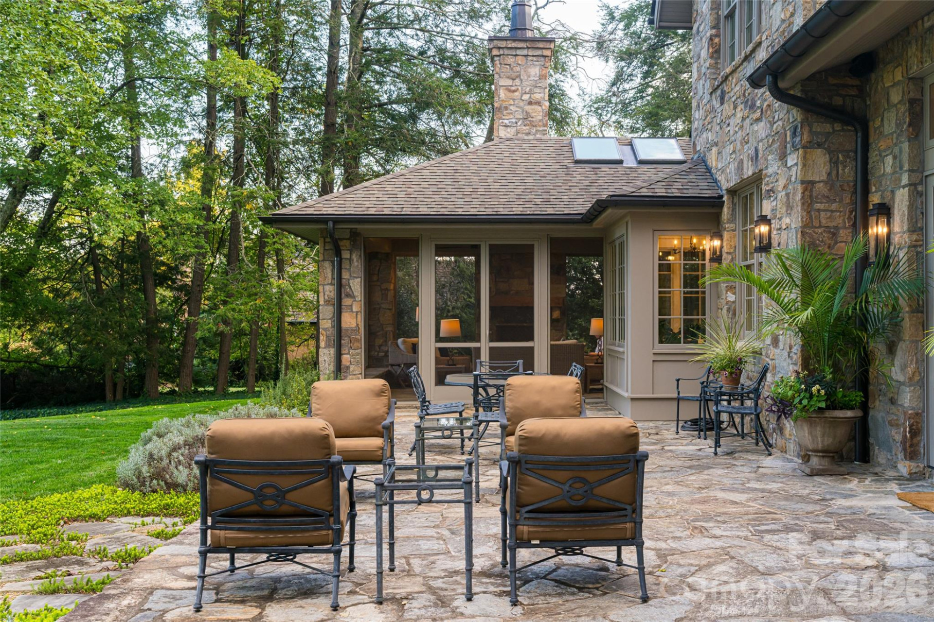 402 Vanderbilt Road - Photo 38