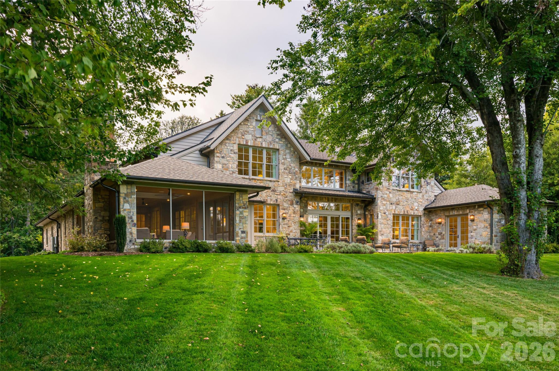 402 Vanderbilt Road - Photo 45