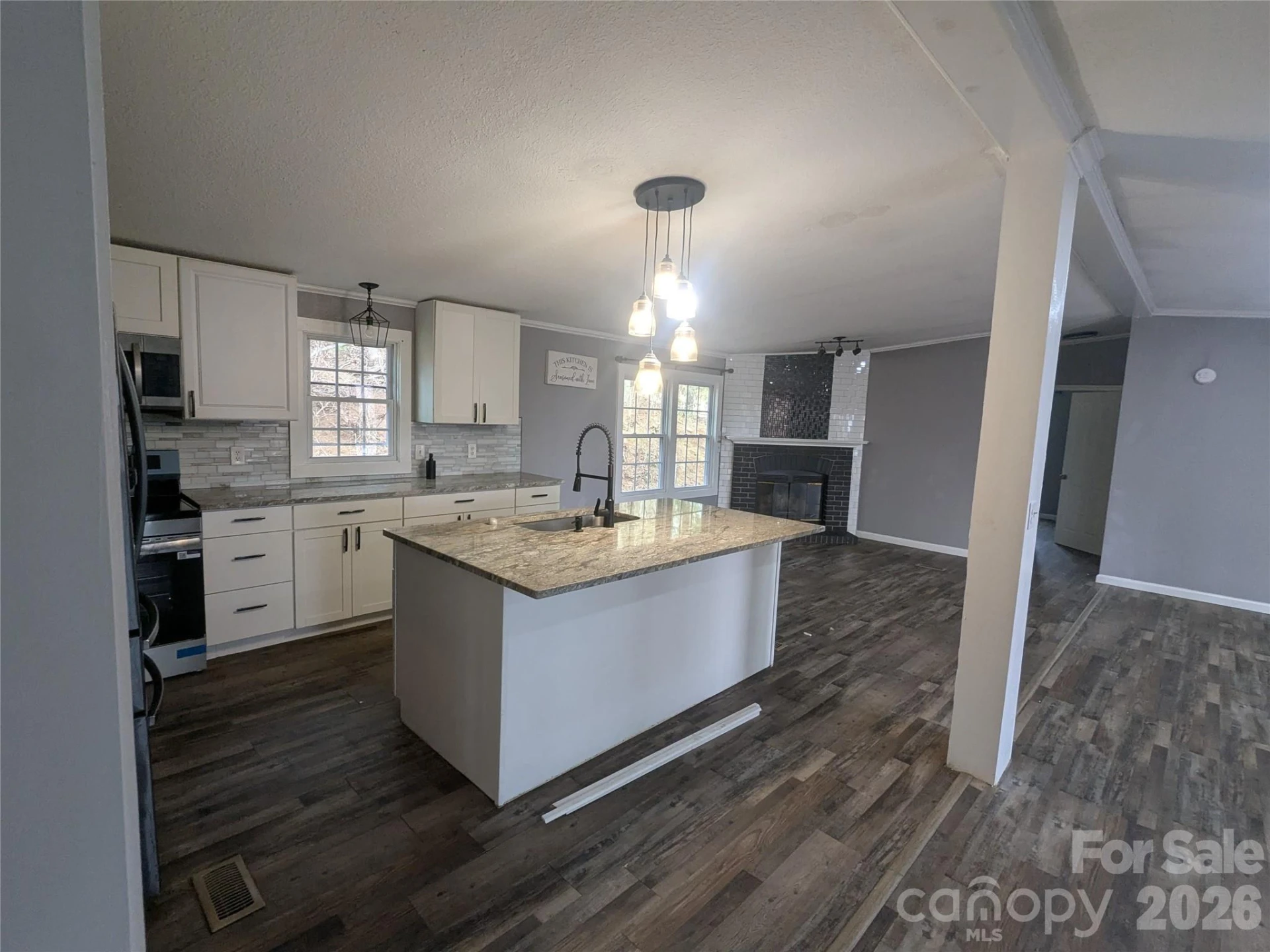 11 Gertrude Lane - Photo 18