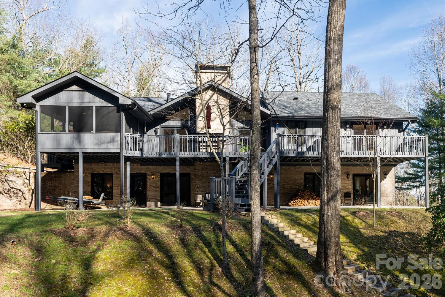229 Greenleaf Drive - Photo 2