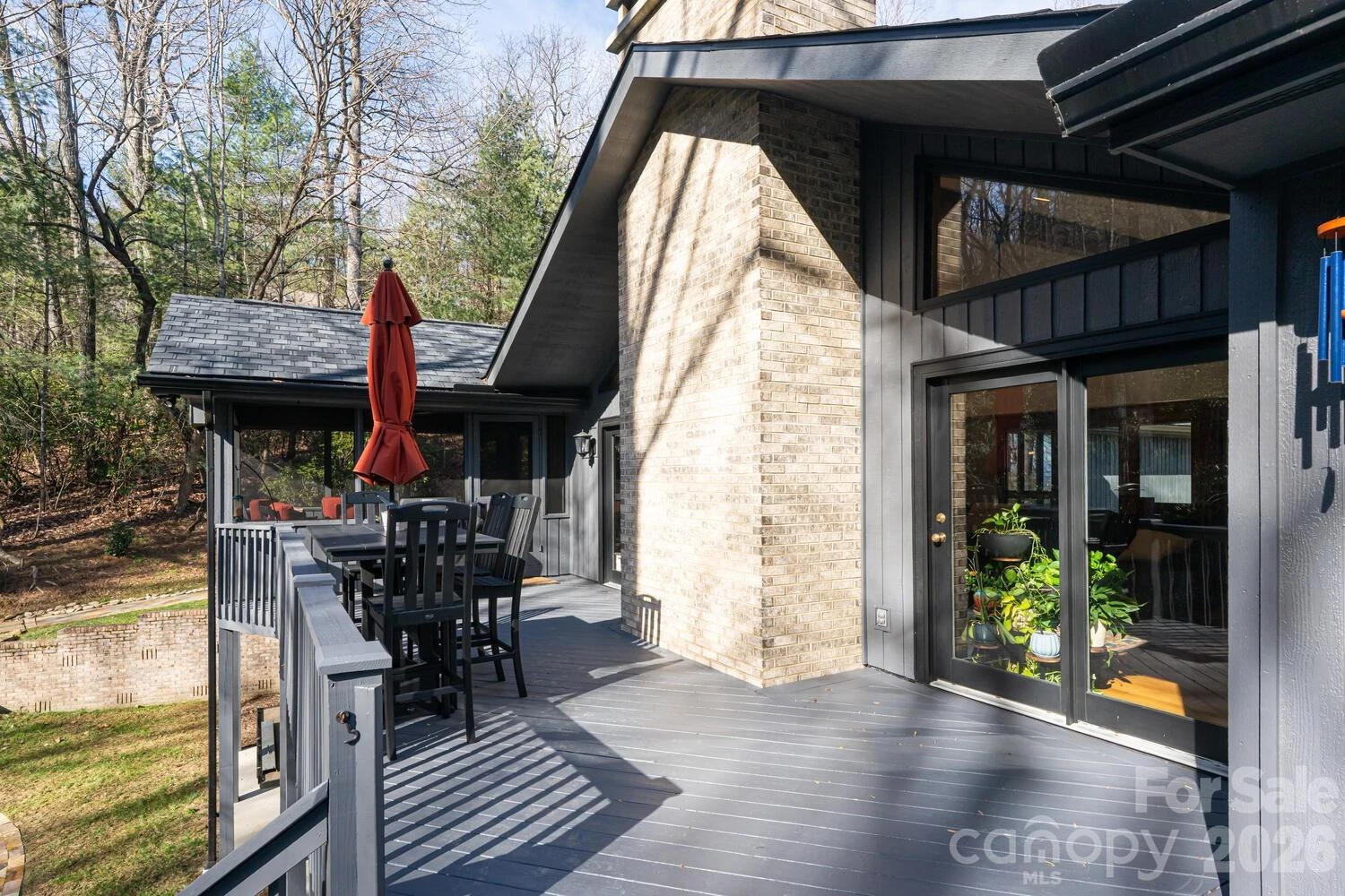 229 Greenleaf Drive - Photo 18
