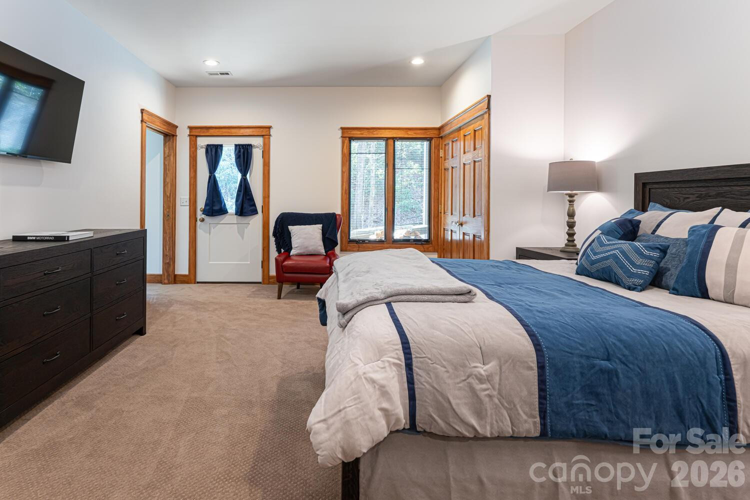 229 Greenleaf Drive - Photo 33