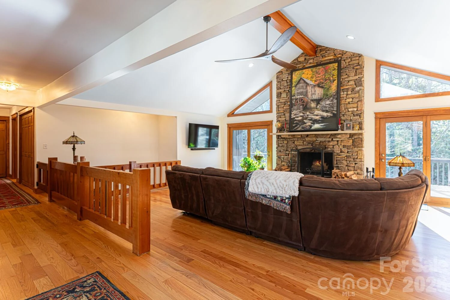 229 Greenleaf Drive - Photo 5