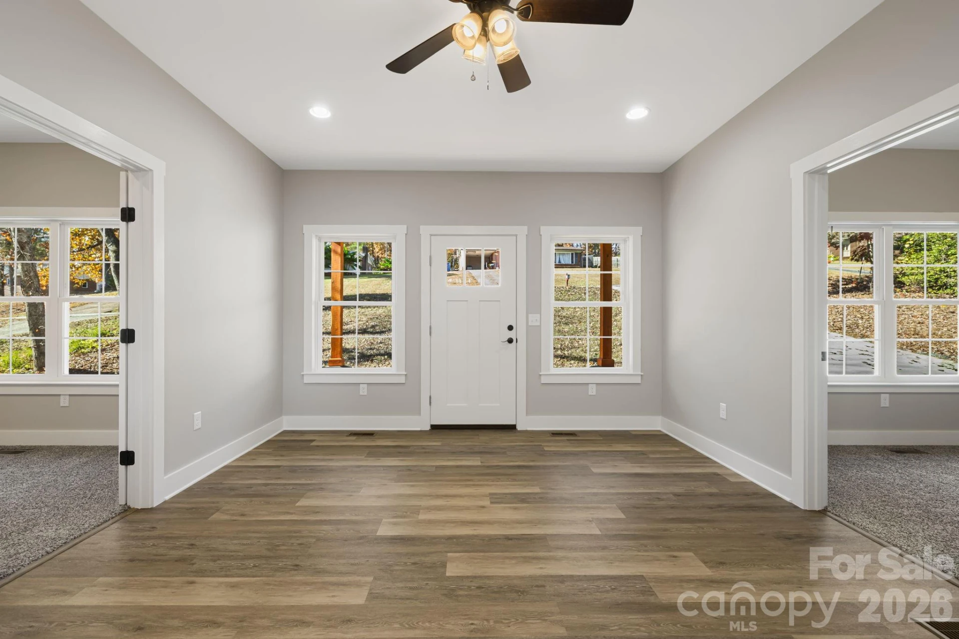 129 Brentwood Road - Photo 4