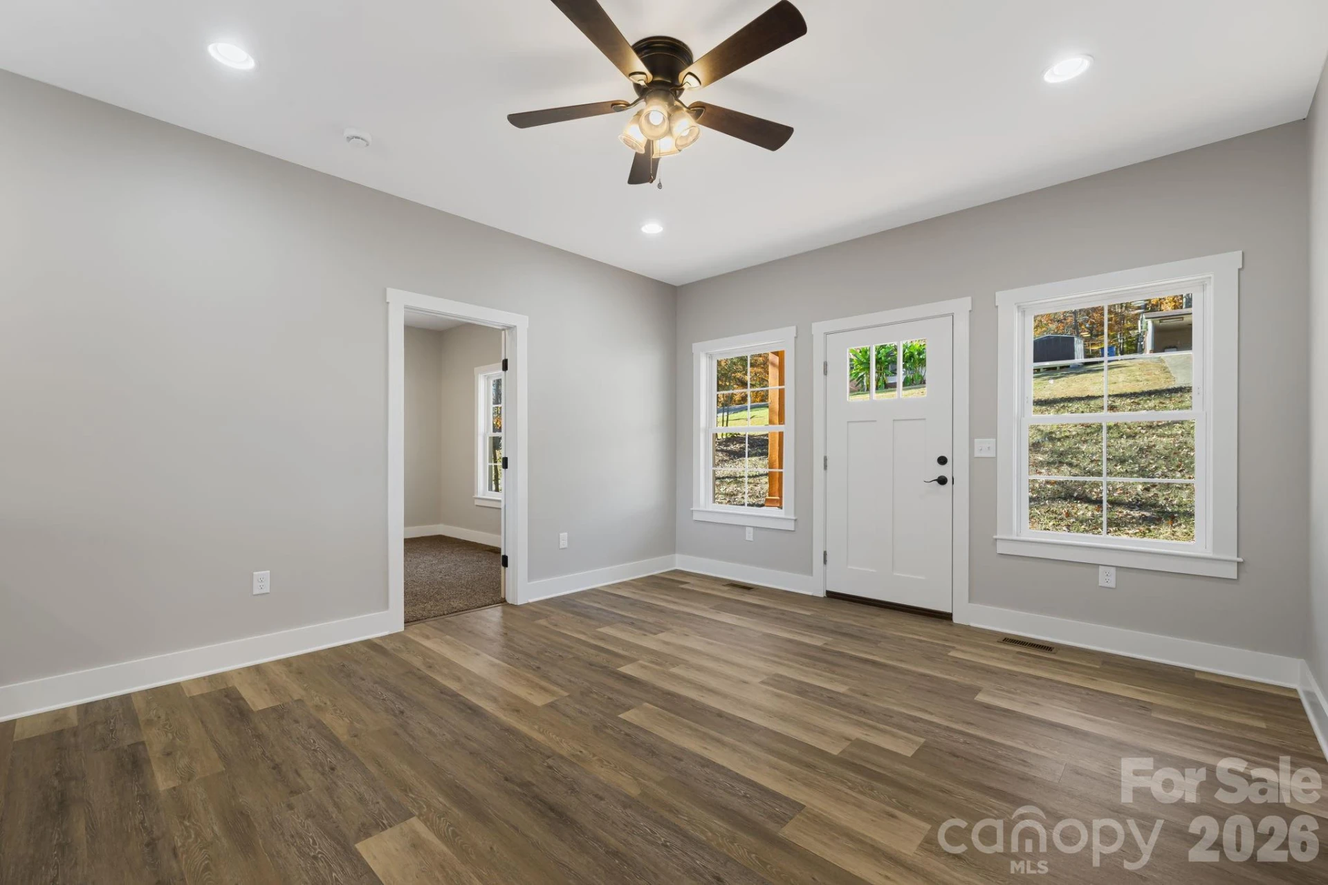 129 Brentwood Road - Photo 5