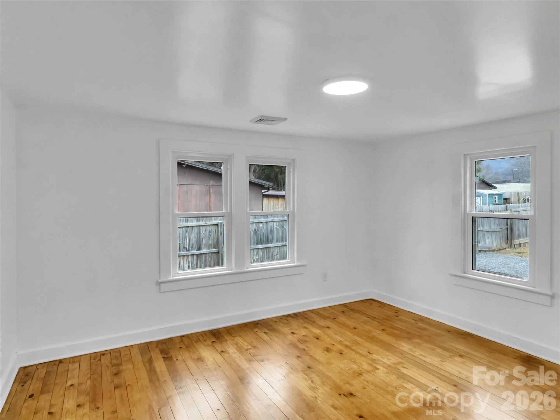 106 Long Street - Photo 13